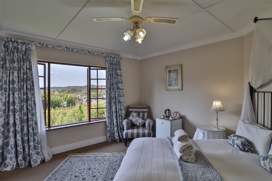11 Bedroom Property for Sale in Nahoon Beach Eastern Cape